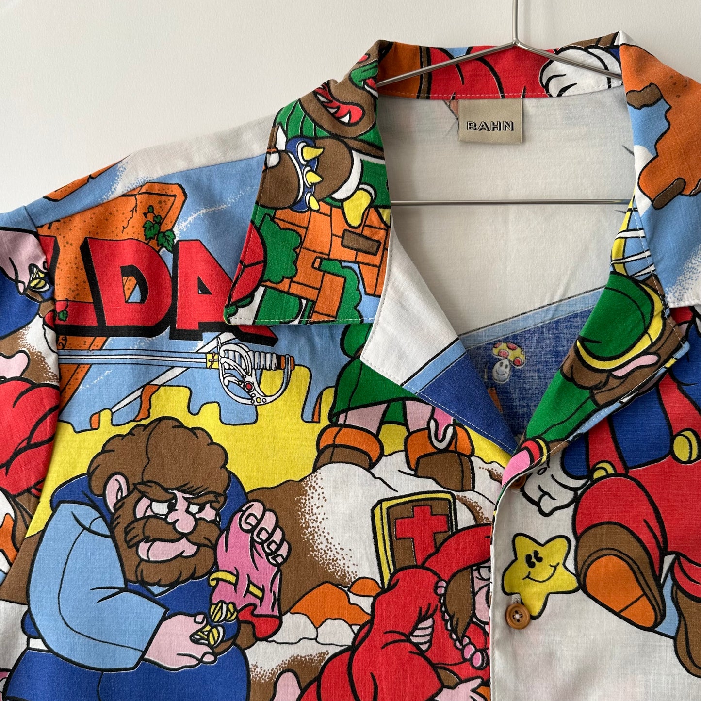 Camp shirt upcycled fr vintage 1988 Nintendo fabric - XL