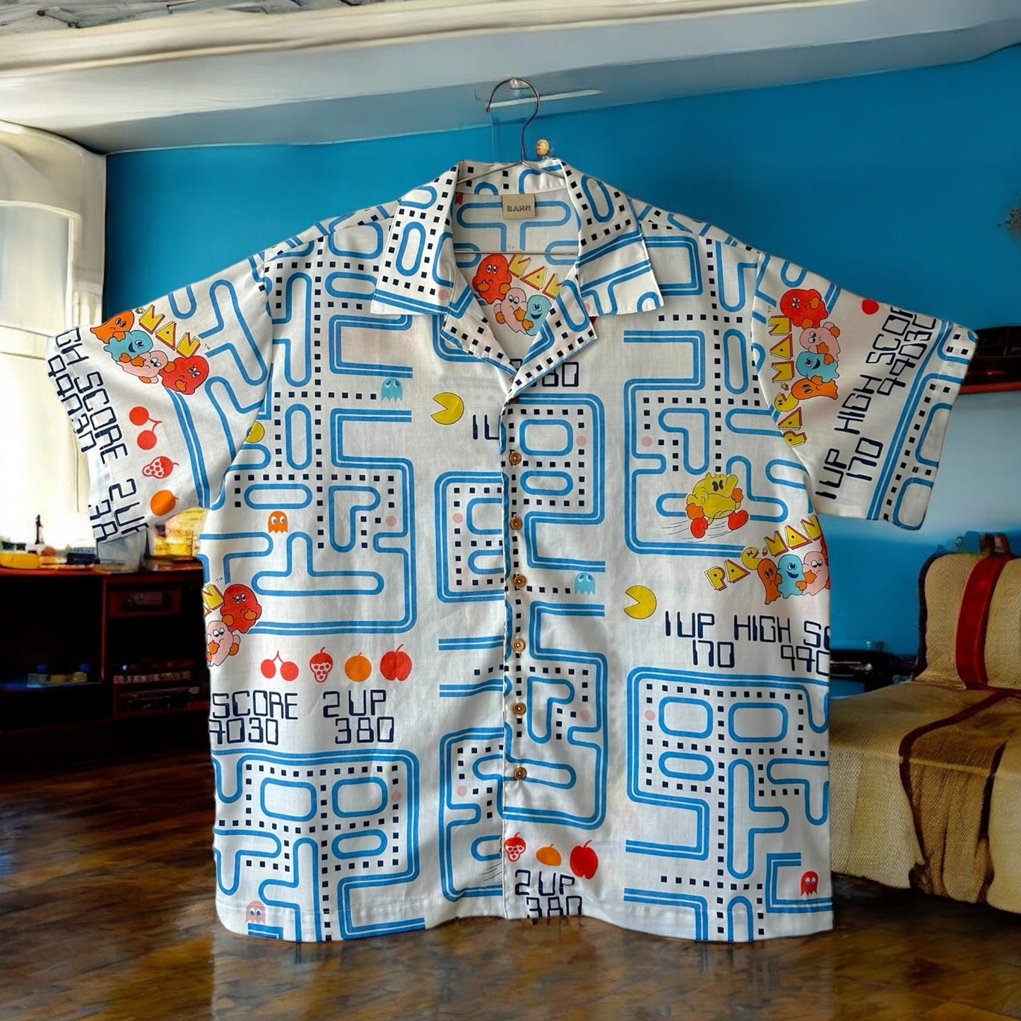 Camp shirt upcycled fr vintage Pac-Man fabric - 2XL