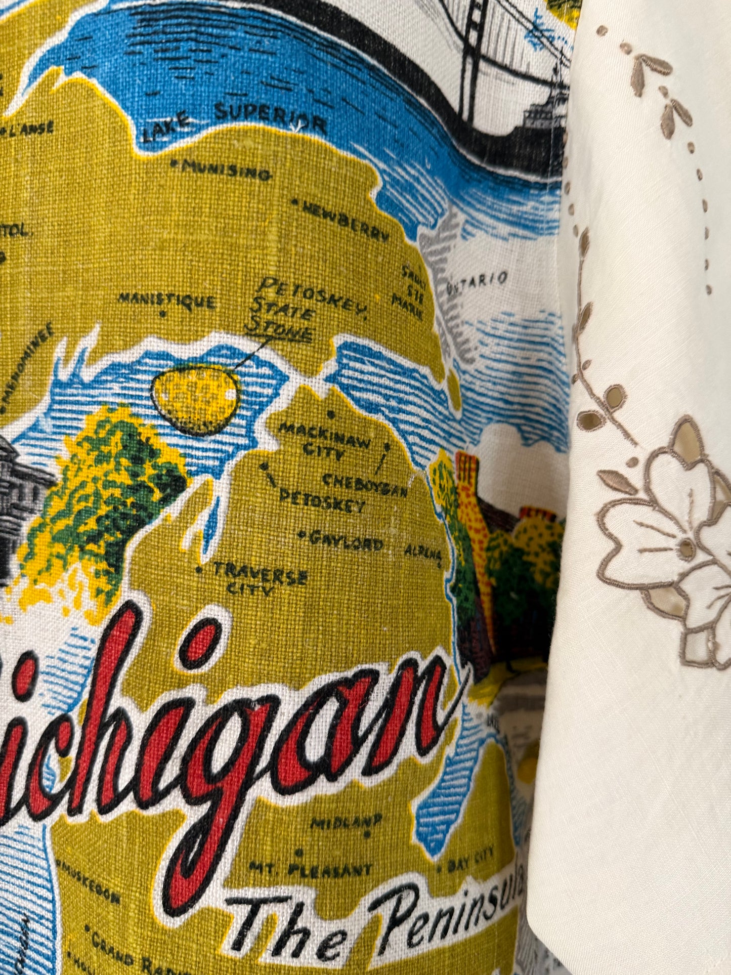 Michigan tea towel cropped camp shirt [XL]
