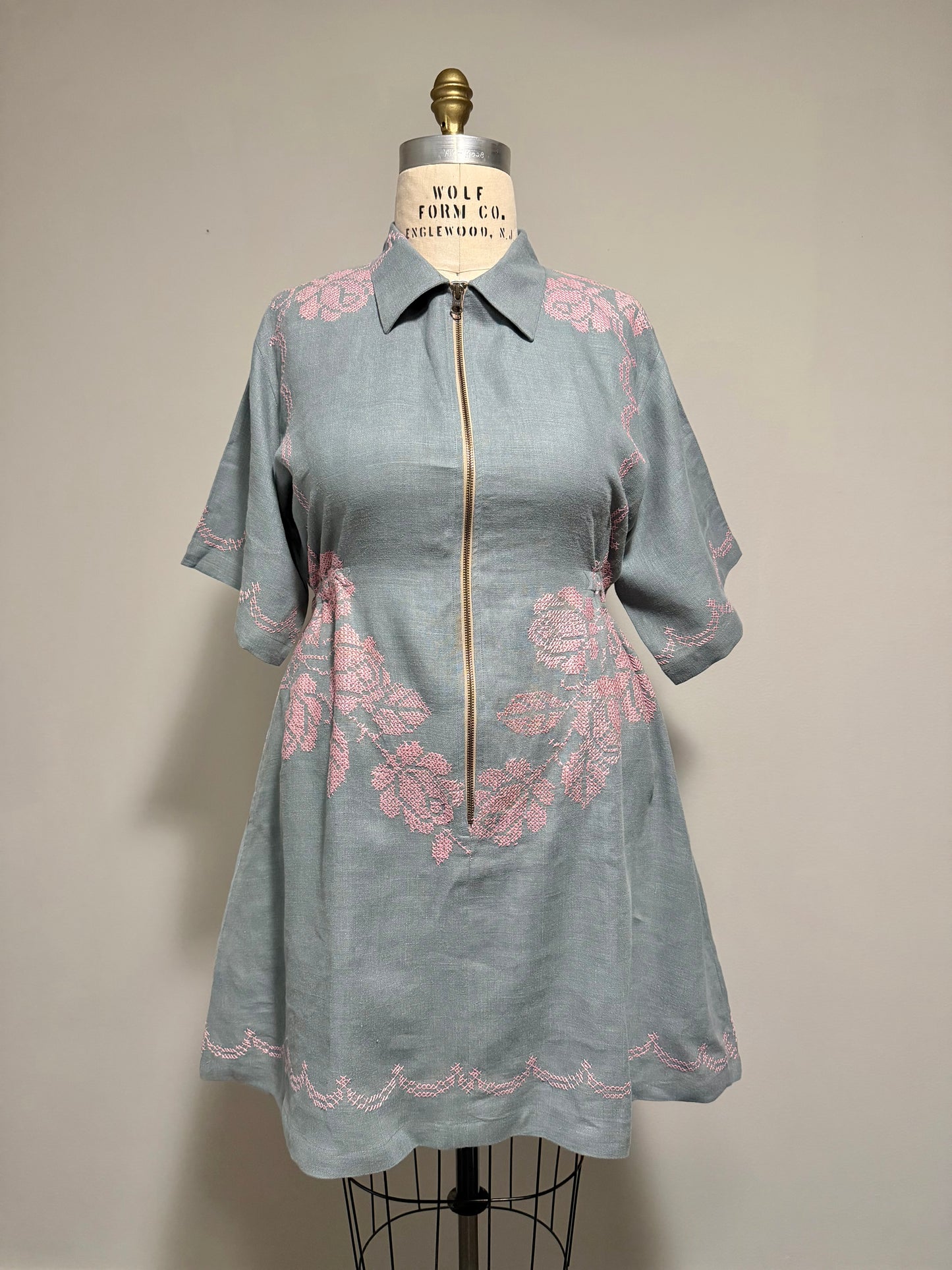 Cross-stitched Linen Bethany zipper dress [L/XL]