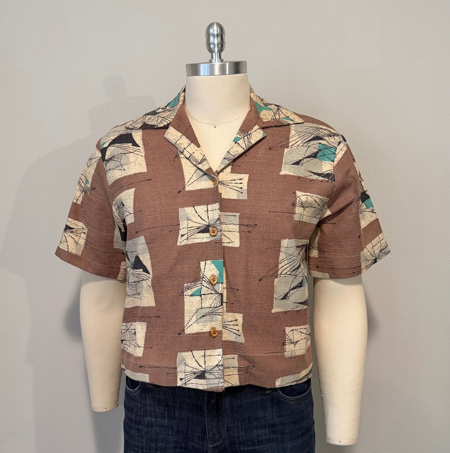 Brown abstract barkcloth cropped camp shirt [L]