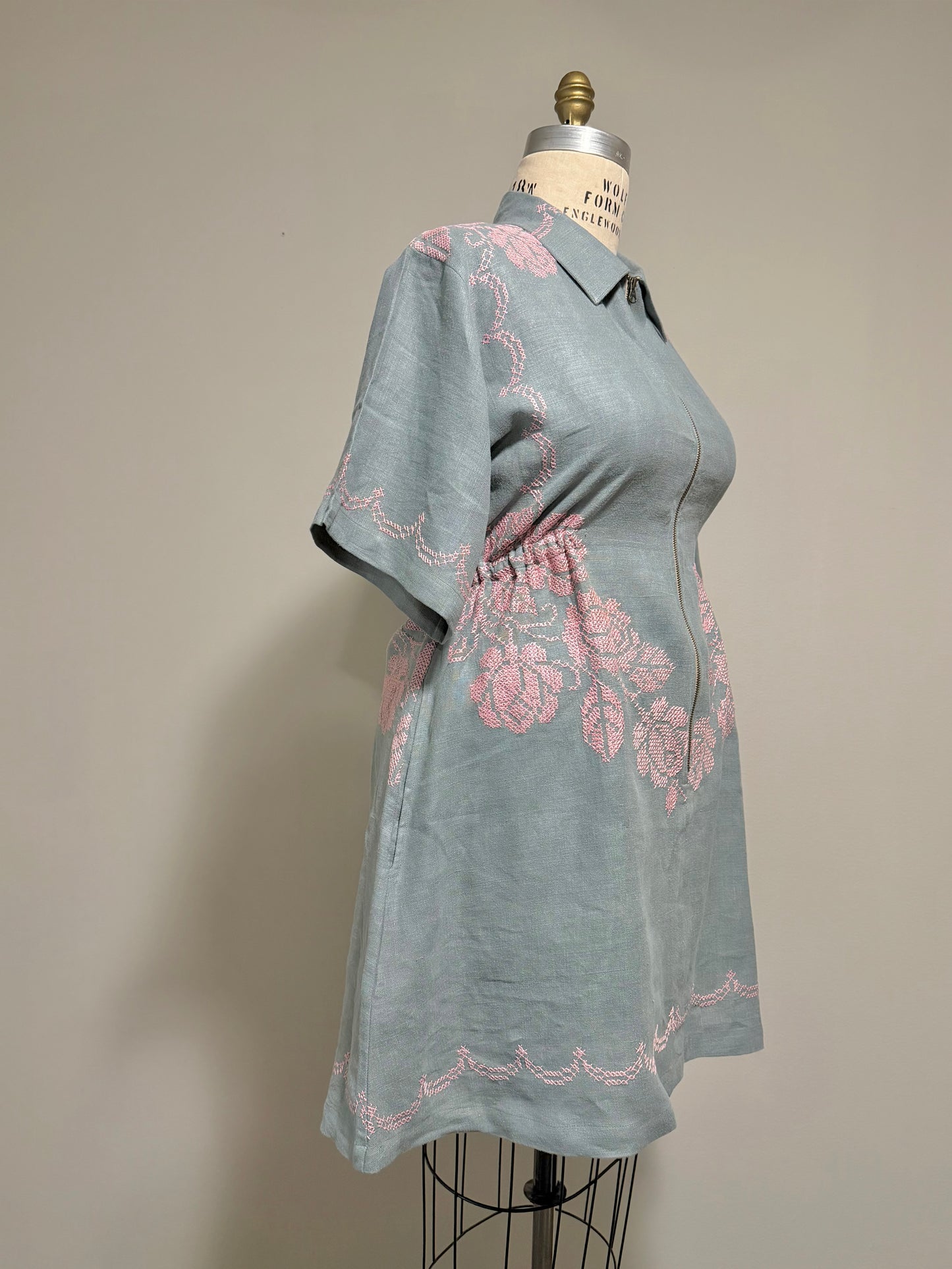 Cross-stitched Linen Bethany zipper dress [L/XL]