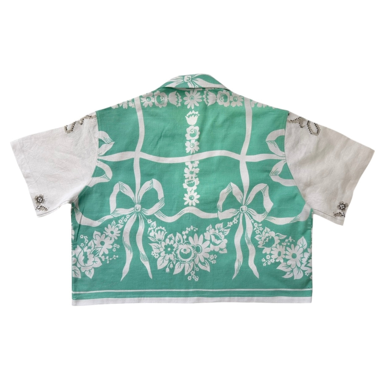 Bow tie cross-stitched cropped camp shirt [XL]