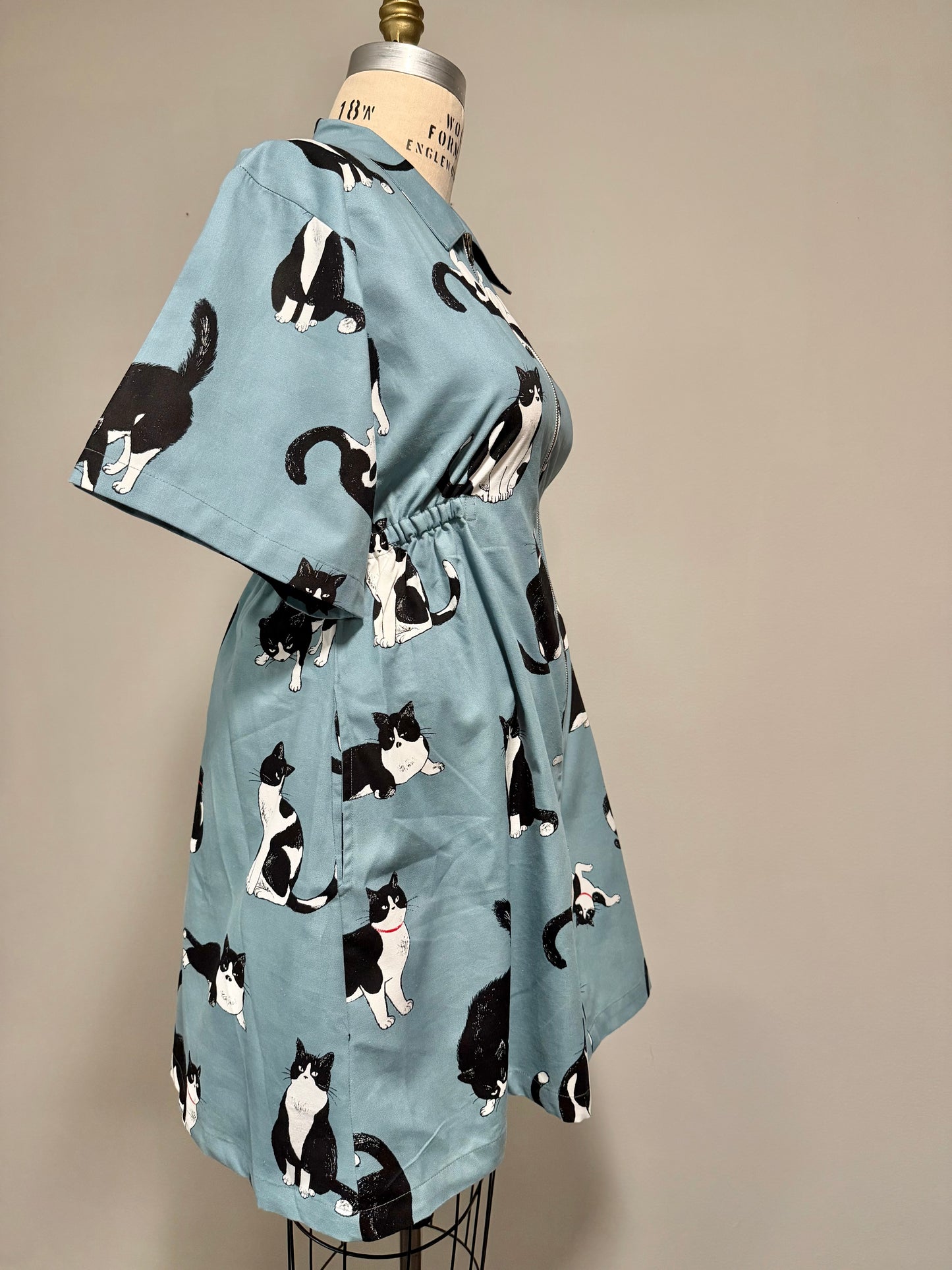 Mixed Cat Bethany zipper dress [L/XL]