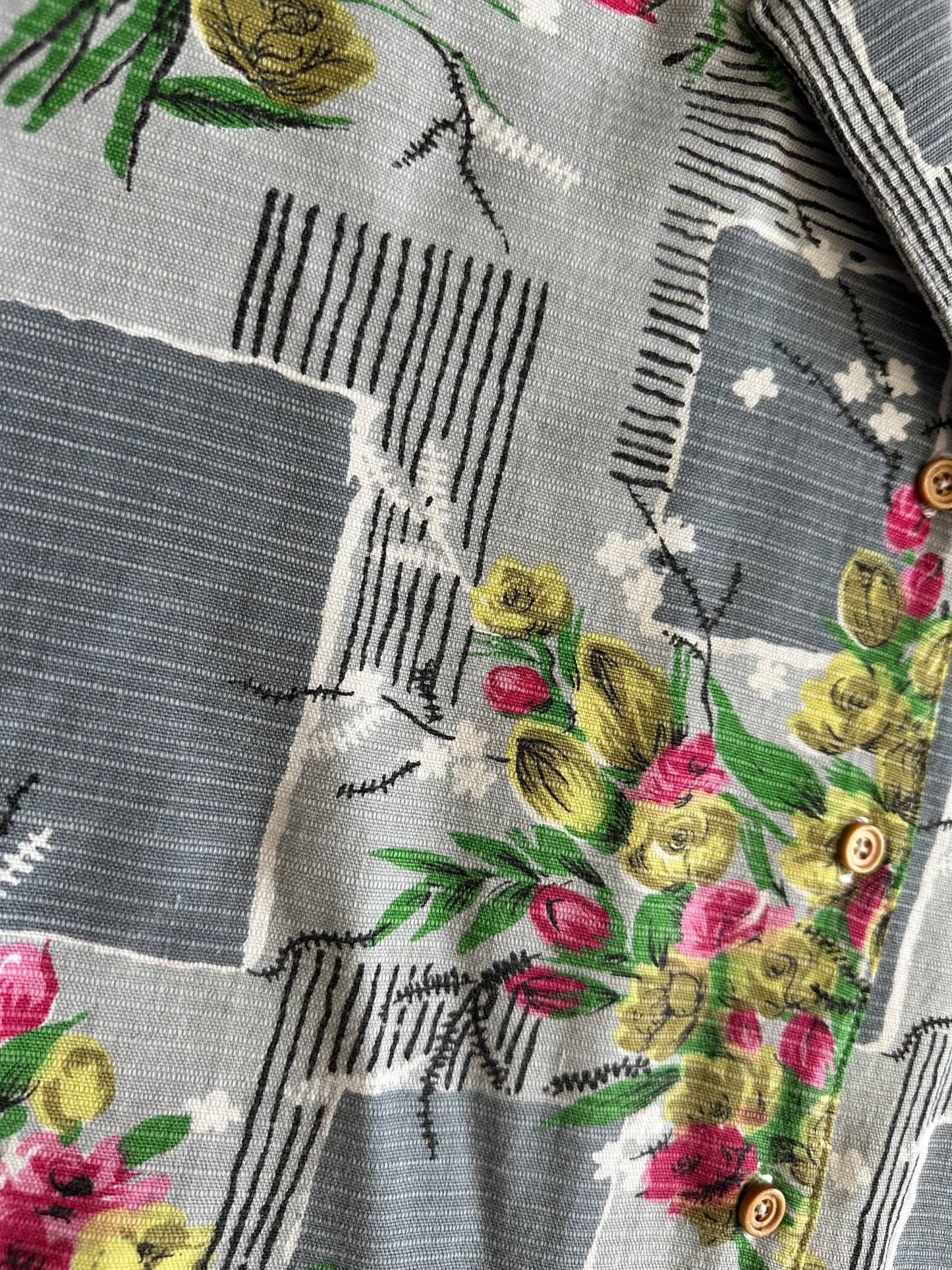 Grey Floral Winston button shirt [OS]