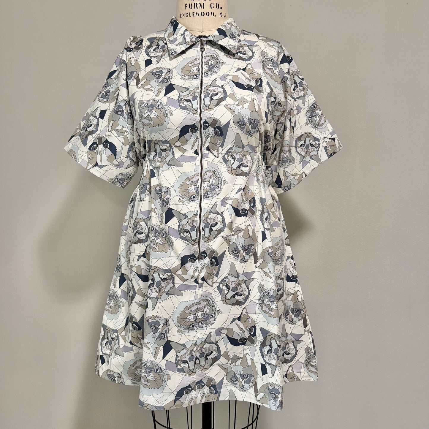 Geometric Cat Bethany zipper dress [L/XL]